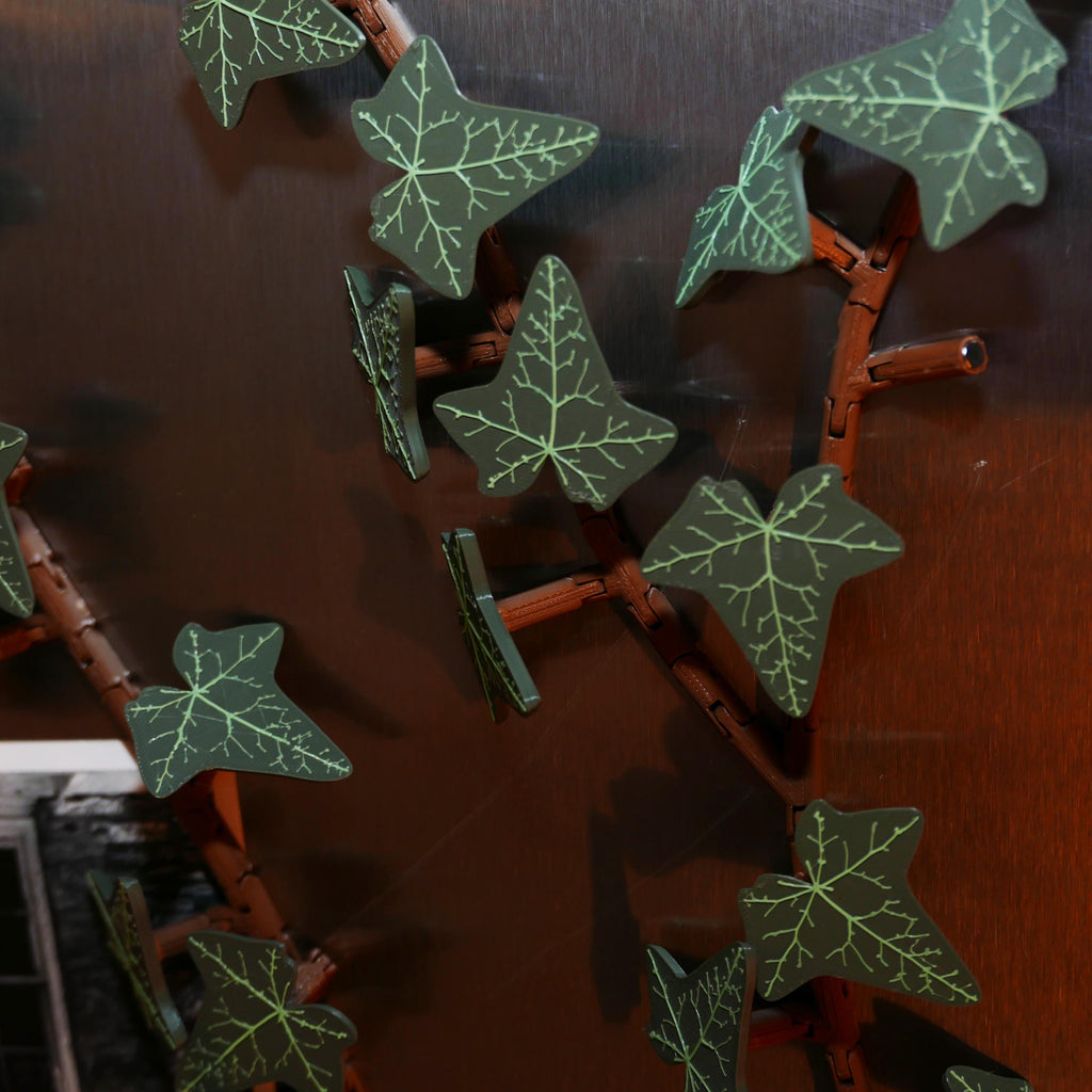Fridge Ivy: Magnetic Vine Décor